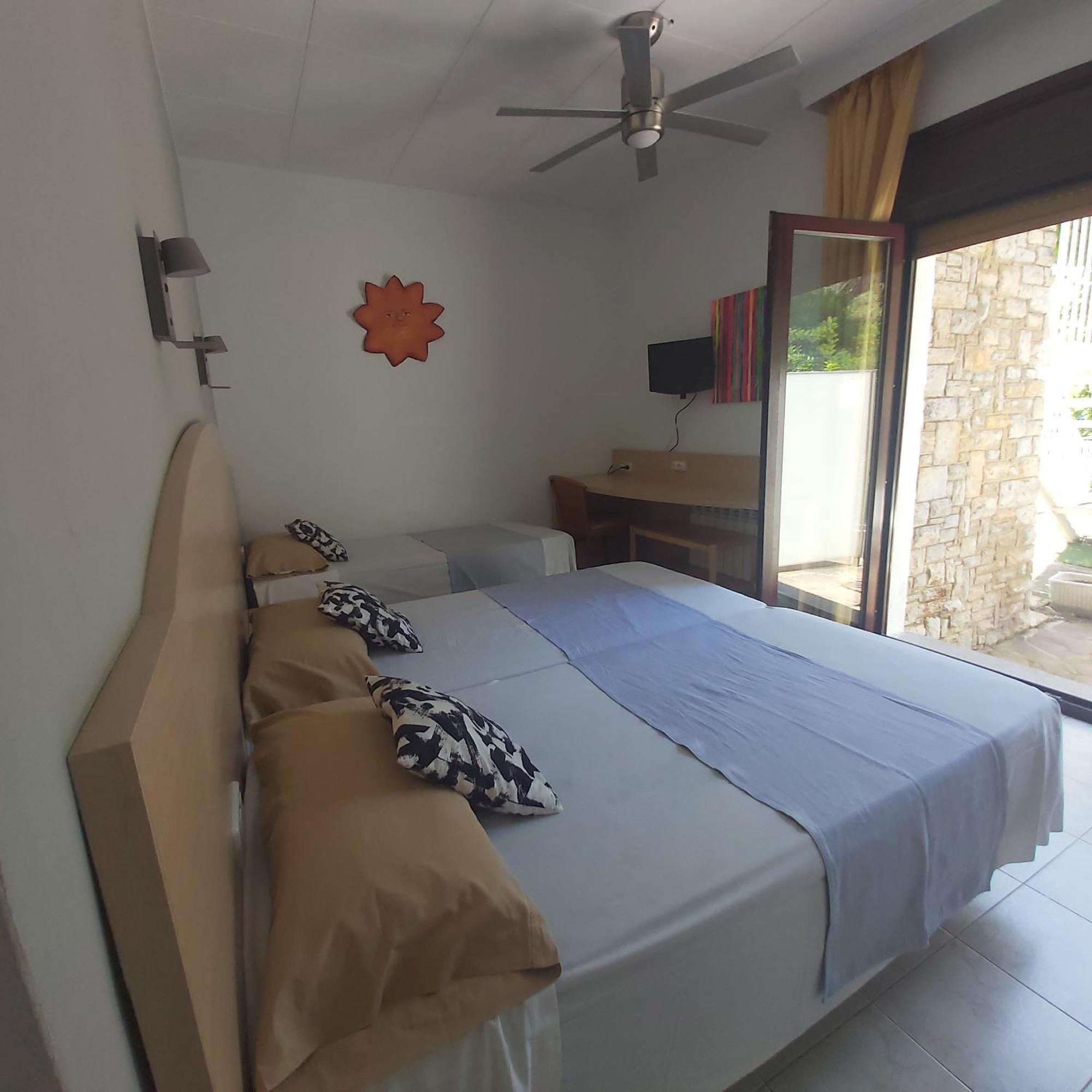 Hotel Bonsol โยเรตเดมาร์ ภายนอก รูปภาพ