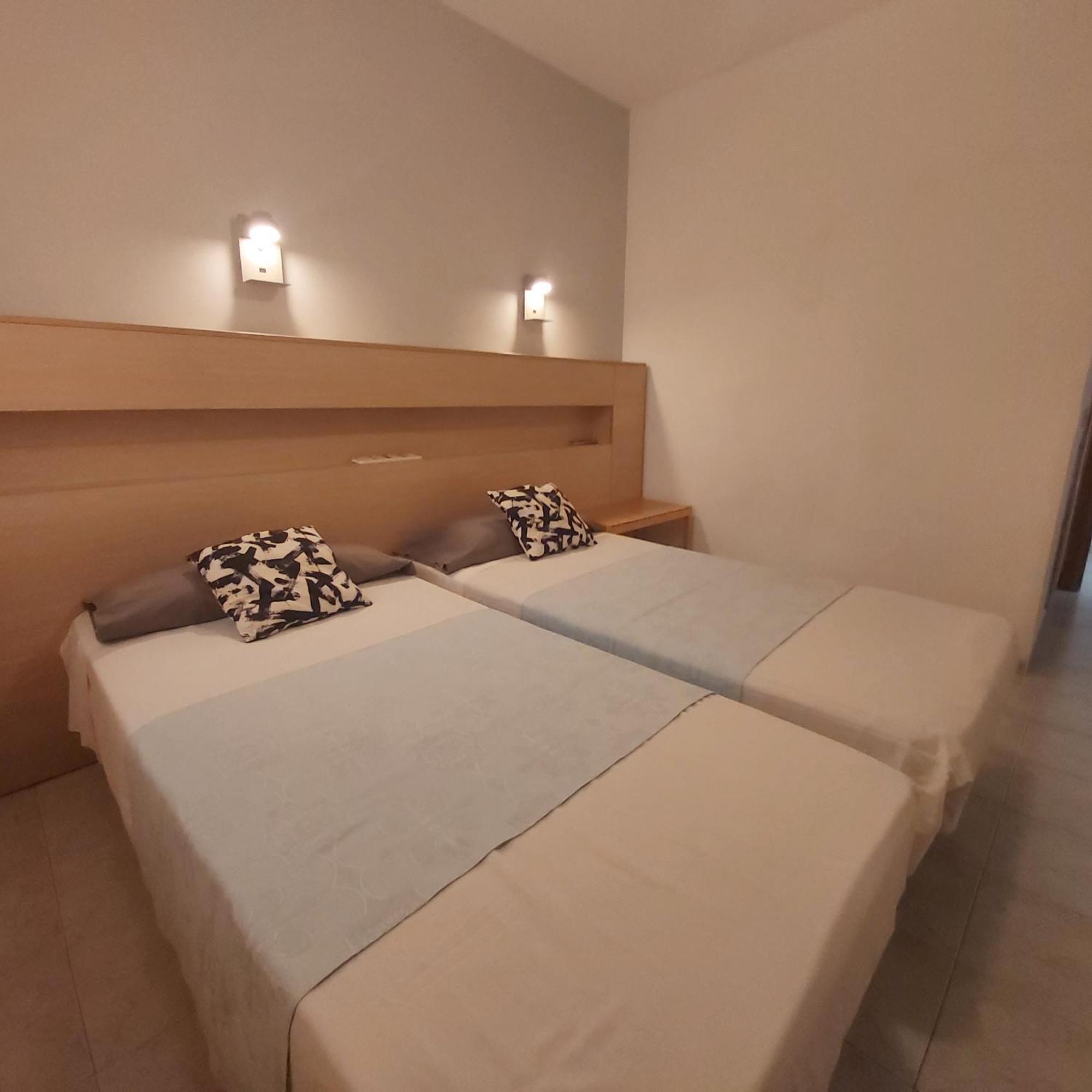 Hotel Bonsol โยเรตเดมาร์ ภายนอก รูปภาพ