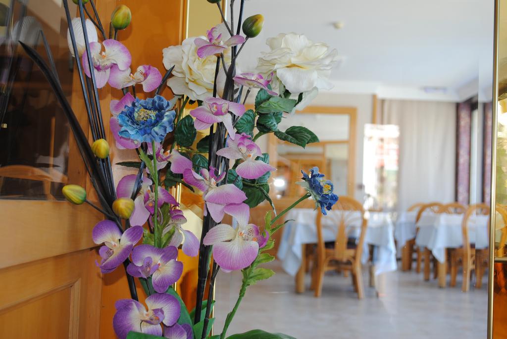 Hotel Bonsol โยเรตเดมาร์ ภายนอก รูปภาพ